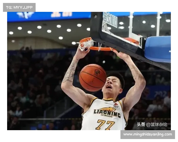 张镇麟顺利抵达上海浦东机场 与上海男篮正式会合开启新赛季征程 张镇麟顺利抵达上海浦东机场 与上海男篮正式会合开启新赛季征程